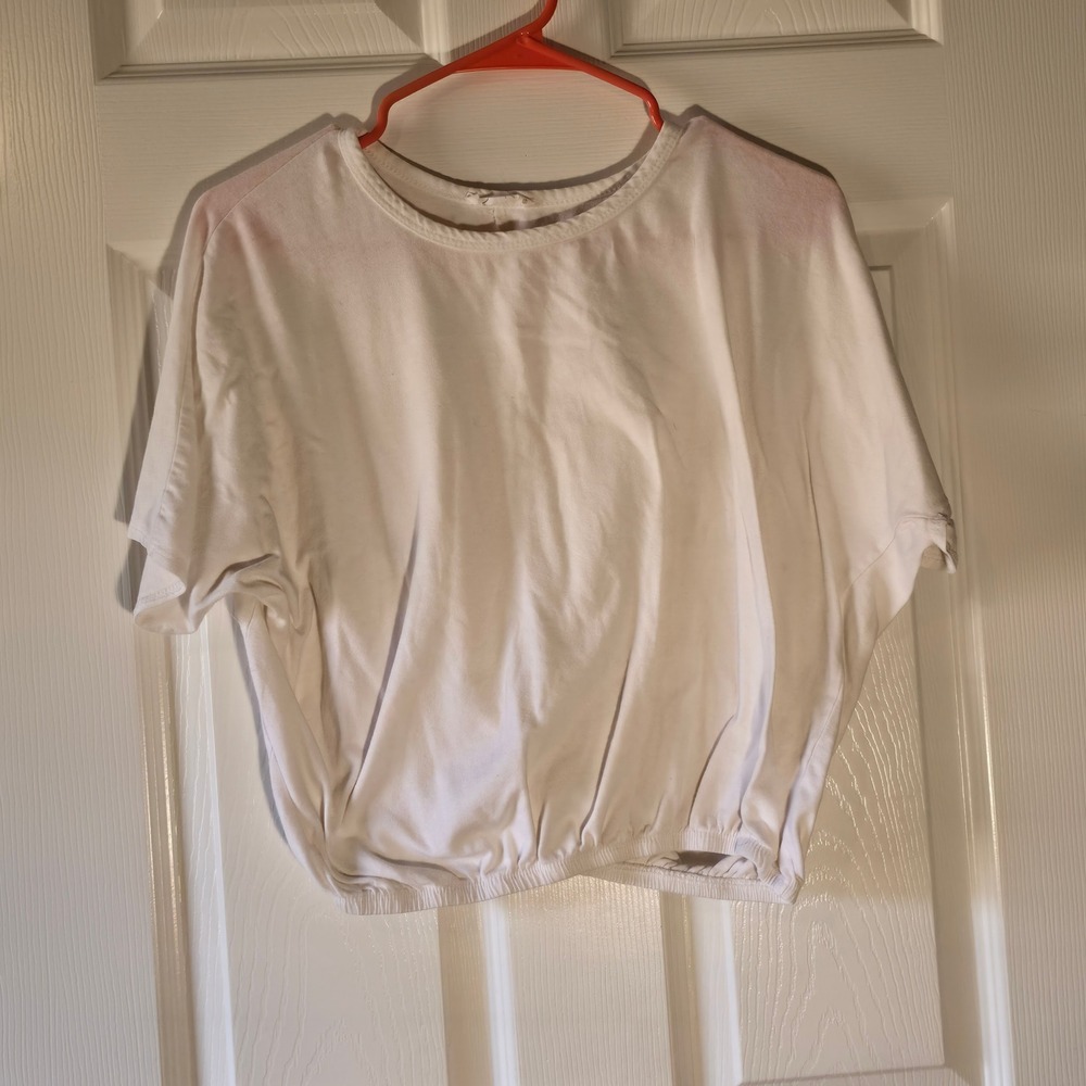 Olivia Rae White Cinched Elastic Hem Cropped T-Shirt Short Sleeve Top